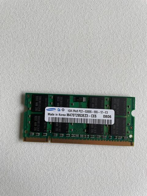 Mémoire Samsung 1GB 2R*8 PC2 5300S CL5 11 Jullouville (50)