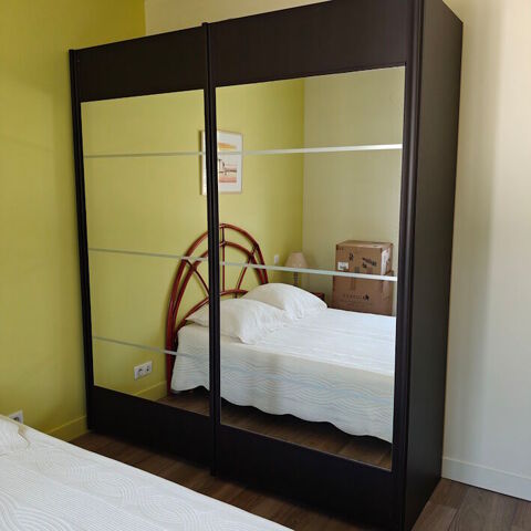 Armoire 2 portes miroirs Chaniers (17)