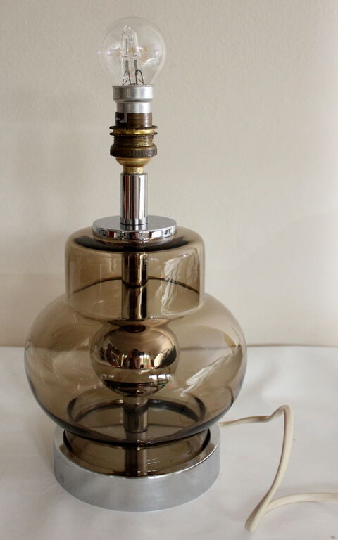 Lampe design  Germany 60-70 DORIA LEUCHTEN 
chrome et verre  250 Issy-les-Moulineaux (92)