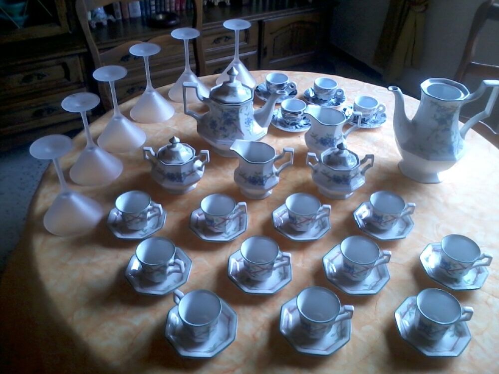 service &agrave; caf&eacute; 