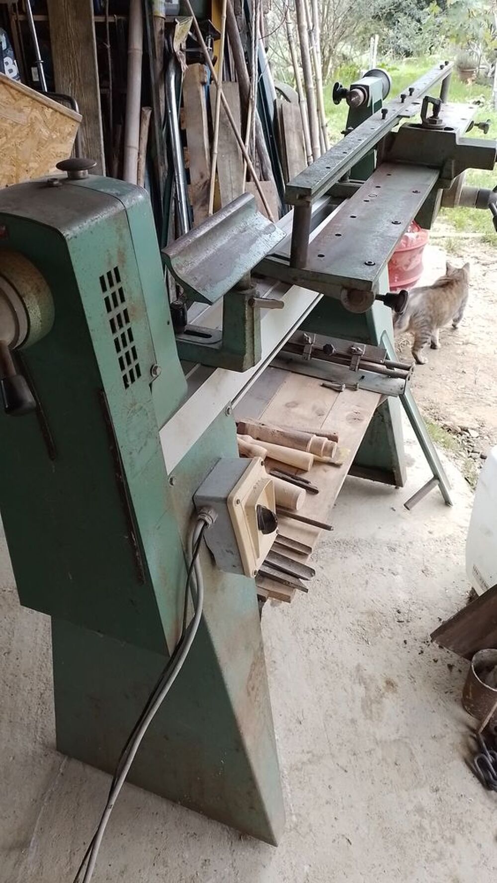 Tour &agrave; bois Bricolage
