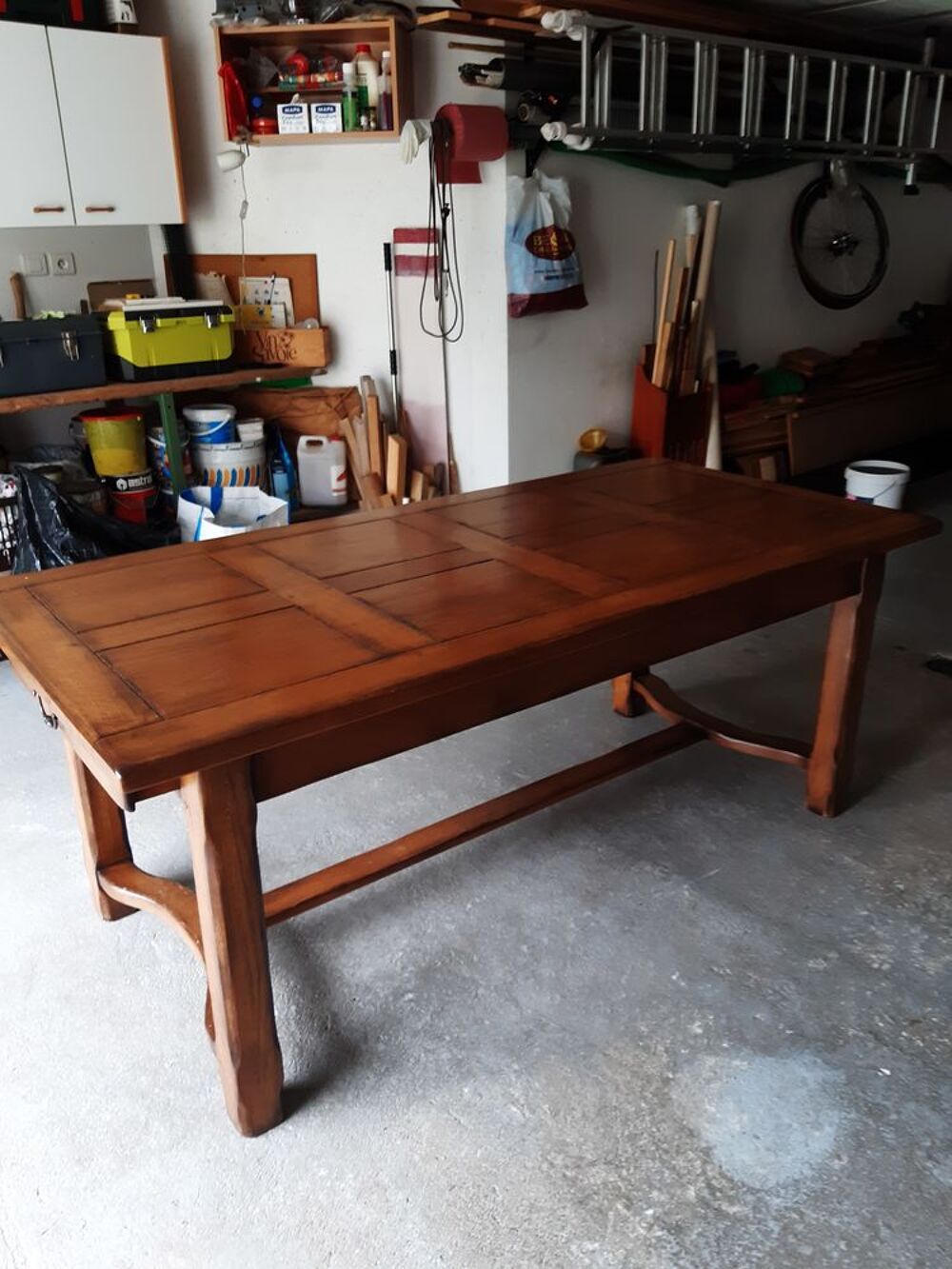 Table salle &agrave; manger ch&ecirc;ne massif Meubles