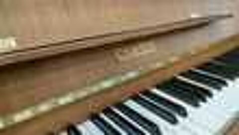 Piano droit d'occasion Yamaha B2 Silent noir laqu&eacute; Instruments de musique