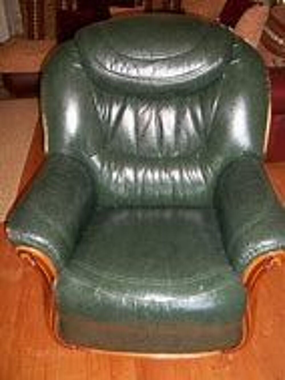 FAUTEIUIL EN CUIR Meubles