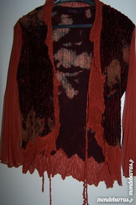 chemisier original Taille 1 à 2 5 Luisant (28)