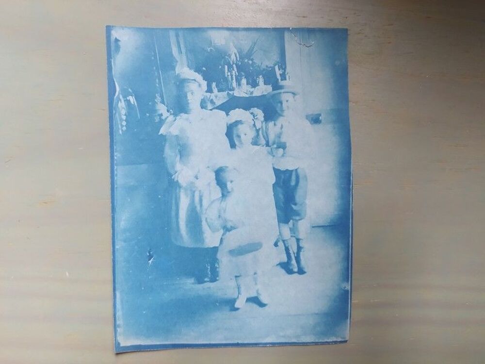 Photographie Cyanotype Famille Enfants ca1900

