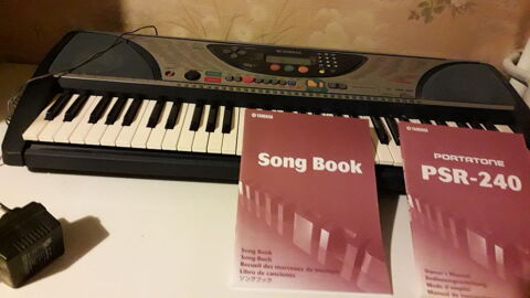 Clavier synthtiseur portable Yamaha PSR240 100 Fontaine (38)