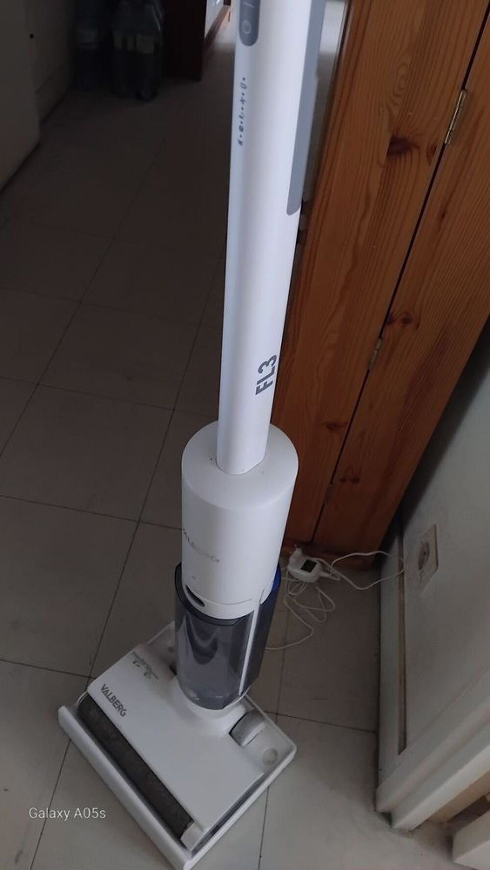 Aspirateur laveur Electroménager