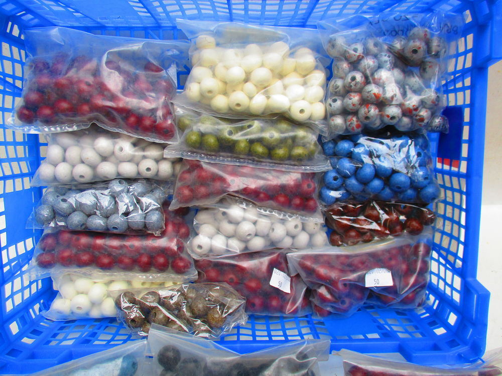 10 kg de perles bois pour bijoux Bijoux et montres