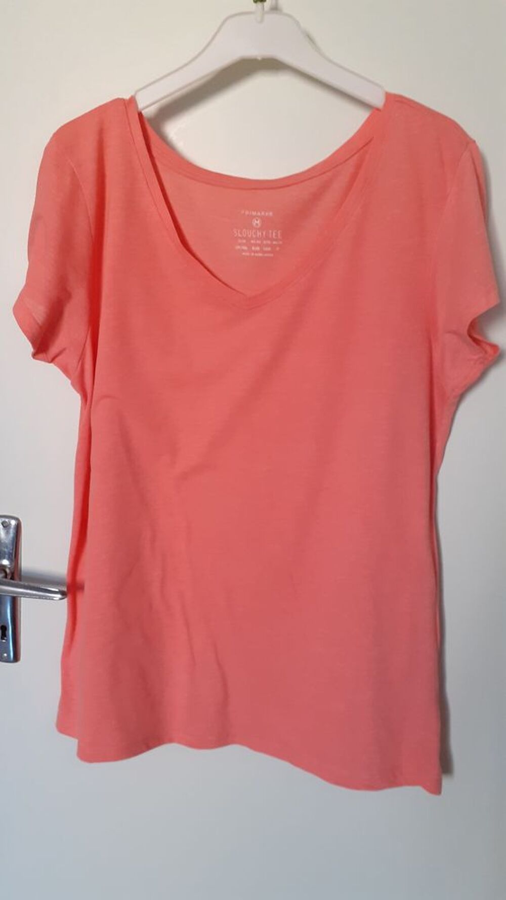 Tee-shirt femme taille M (40/42 EUR) Vtements