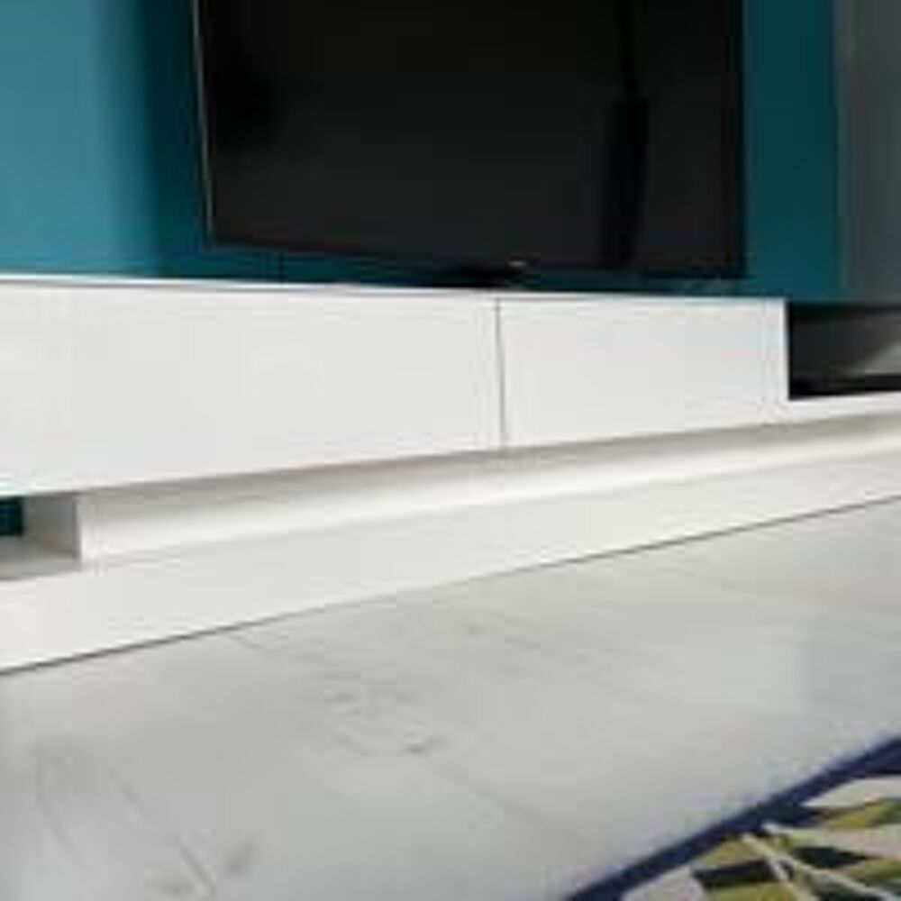 Meuble t&eacute;l&eacute; Meubles