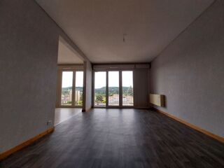  Appartement  louer 4 pices 80 m