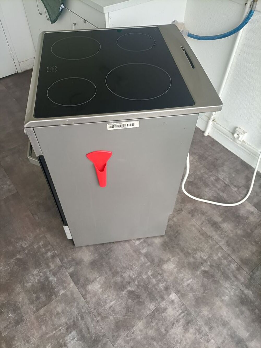 Cuisini&egrave;re &eacute;lectrique &eacute;lectrom&eacute;nager Electroménager