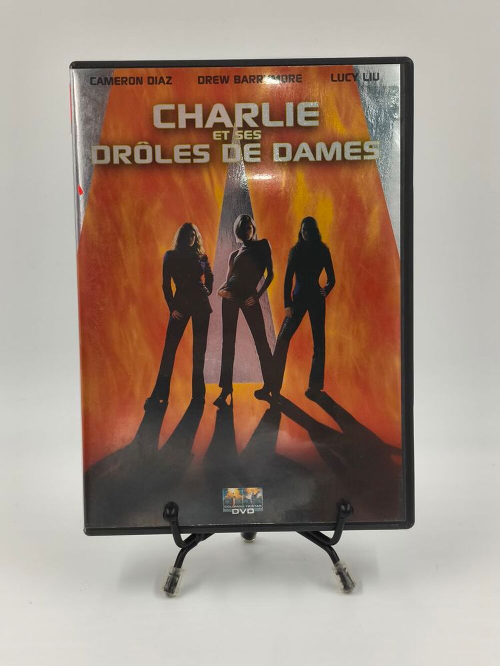 Film DVD Charlie et ses Dr&ocirc;les de Dames en boite DVD et blu-ray