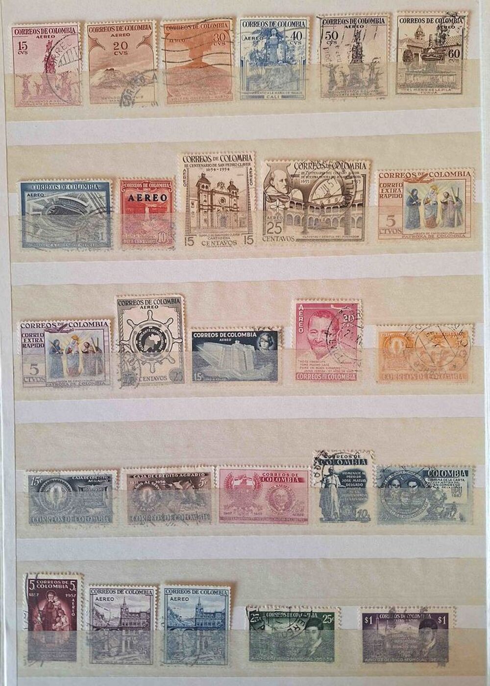 S&eacute;rie de timbres de collection de Colombie 
