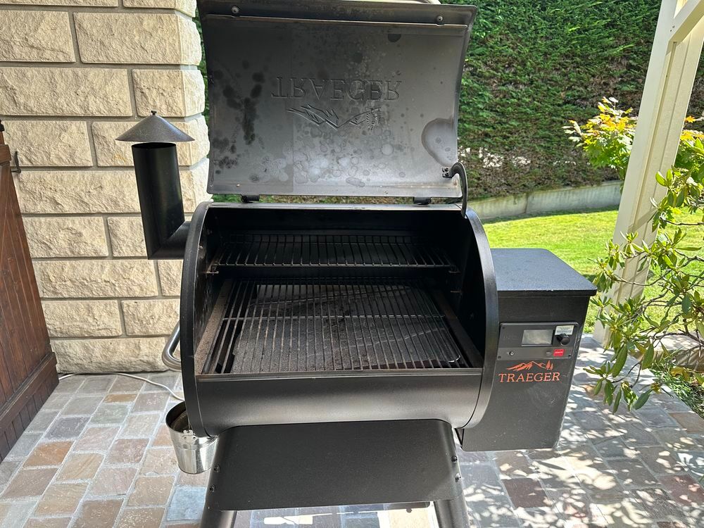 Barbecue TRAEGER 575 PRO Jardin