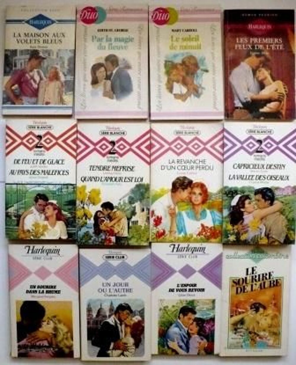  SERIE HARLEQUIN LOT DE 24 ROMANS 