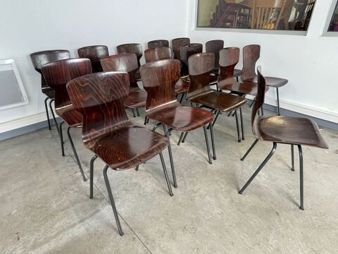 Lot de 16 chaises obo eromes, annes 70 Allemagne 1920 Lorient (56)