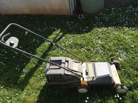 2 sacrificateurs pour pelouse et jardin 30 Mauz-sur-le-Mignon (79)