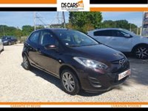 Mazda2 1.6L MZ-CD El&eacute;gance 2011 occasion 28000 Chartres