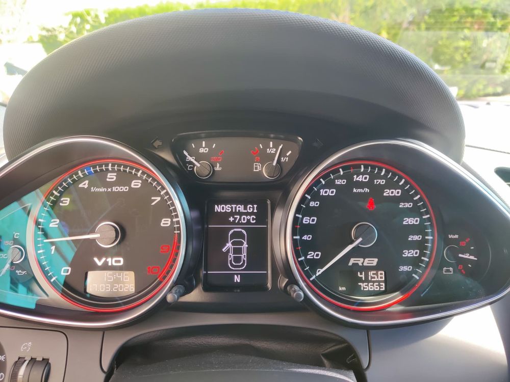 R8 V10 5.2 FSI 525 Quattro R-Tronic 2010 occasion 38300 Bourgoin-Jallieu