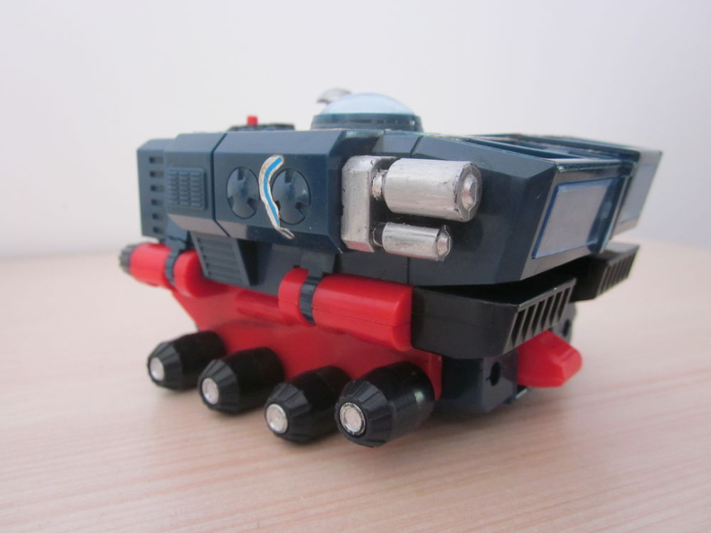 V&eacute;hicule Diaclone Cosmo-Roller Cosmo Car vintage Takara rare Jeux / jouets
