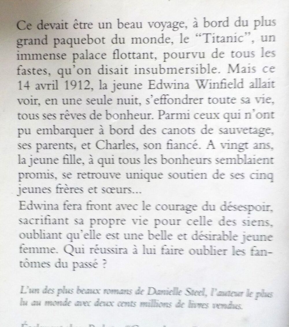 UN SI GRAND AMOUR de Danielle STEEL Ed. Pocket Livres et BD