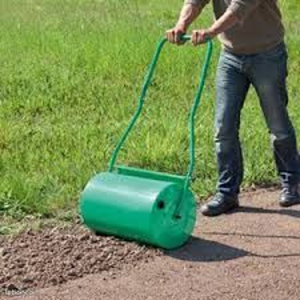 Loaction rouleau &agrave; gazon sur G&eacute;nilac (42800) Jardin