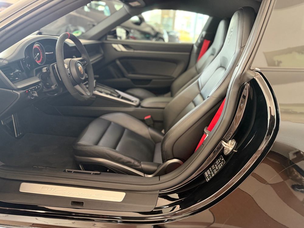 911 Carrera S Coup&eacute; 3.0i 450 PDK 2020 occasion 83000 Toulon
