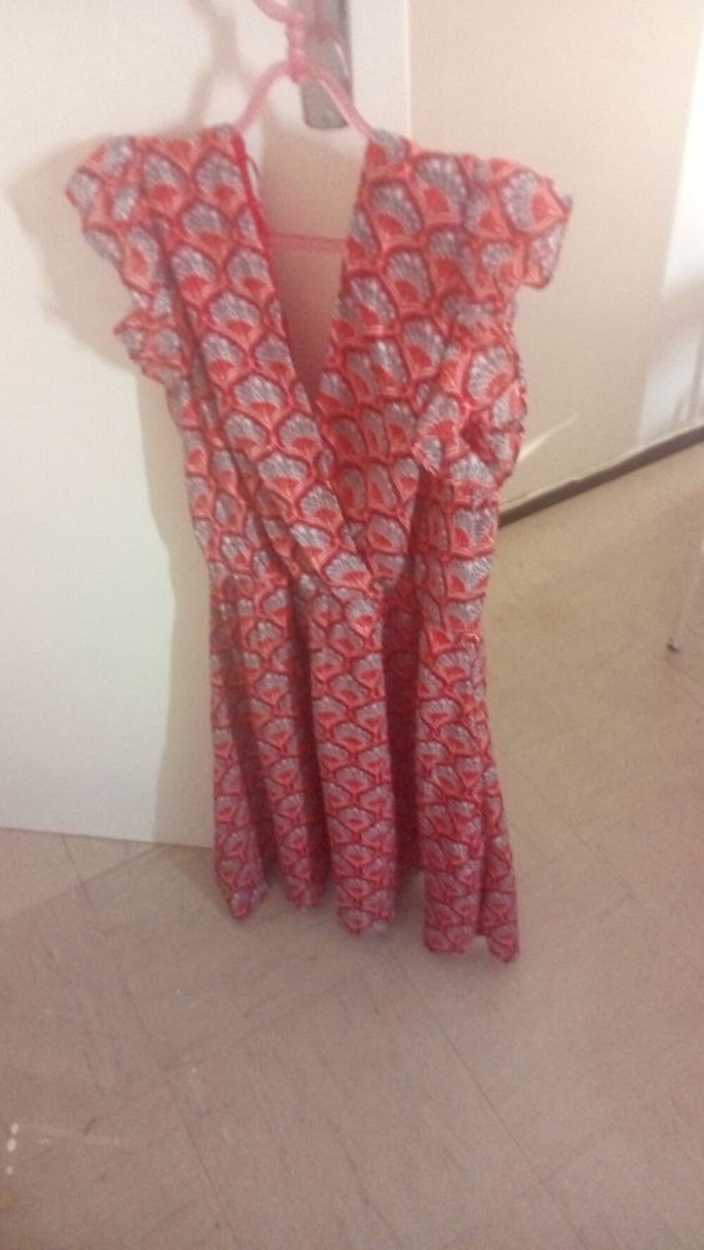 Robe &eacute;t&eacute; neuve Vêtements