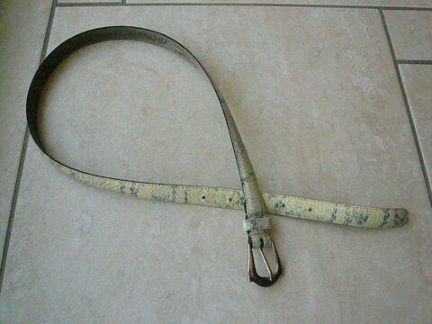 Ceinture cr�me 75 cm 4 Franqueville-Saint-Pierre (76)