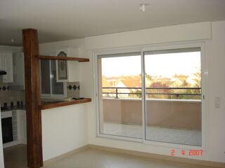  Appartement à louer 4 pièces 69 m²