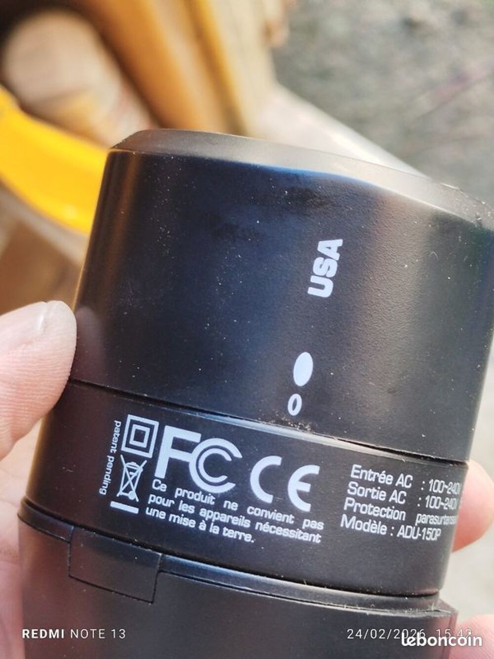 Adaptateur de voyage watt et voyage Electroménager