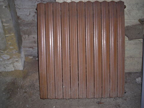 Trois radiateurs en fonte 60 Bercloux (17)