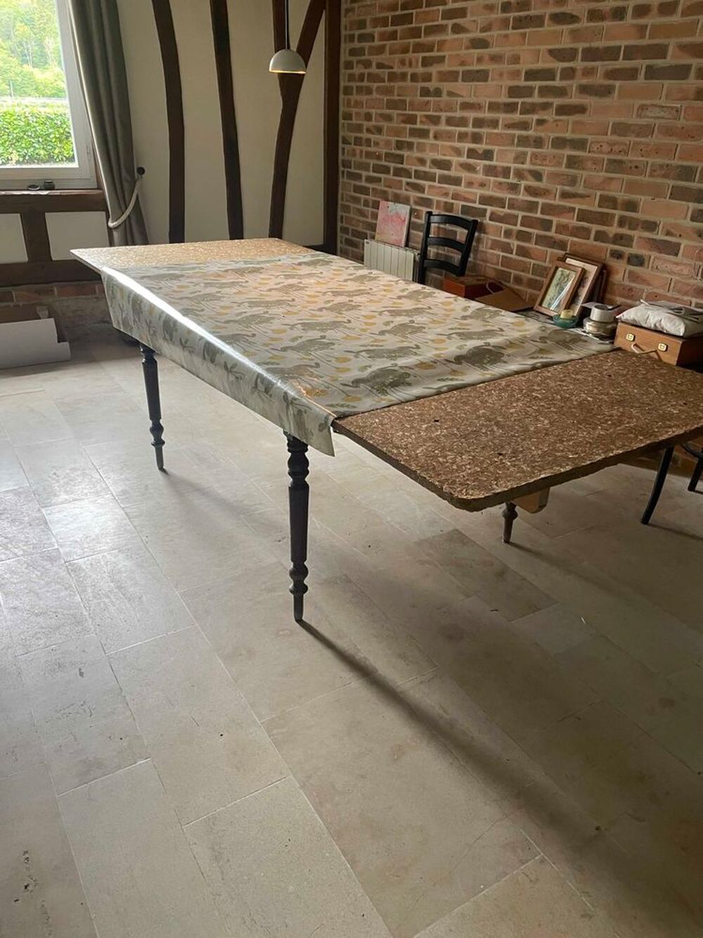 table a manger en ch&ecirc;ne avec rallonge Meubles