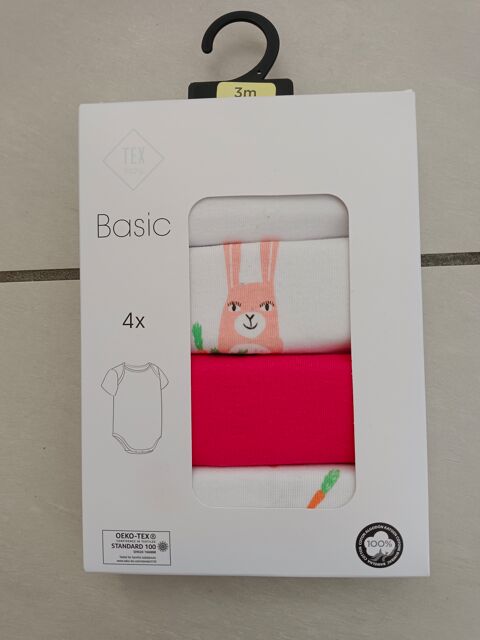 Ensemble et bodies 10 Villefontaine (38)