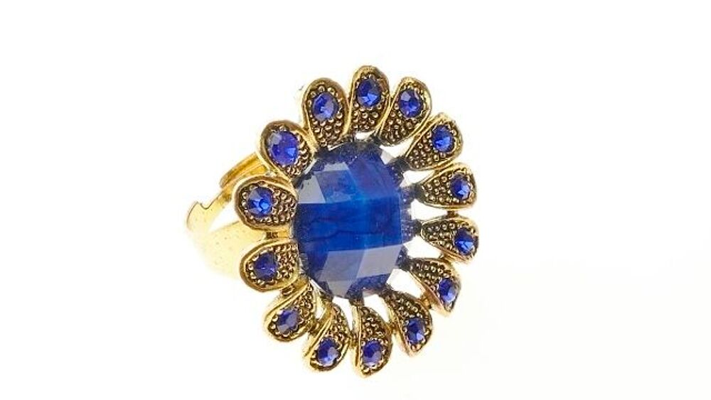 Bague r&eacute;glable en laiton dor&eacute; et pierres Bijoux et montres