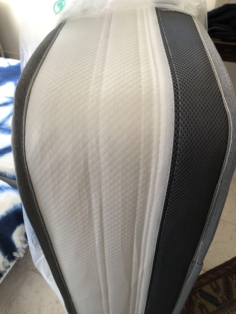 Matelas mousse haute densit&eacute; neuf Meubles