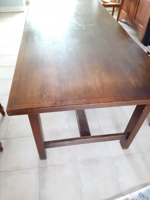 table en bois 8 places 50 La Jemaye (24)
