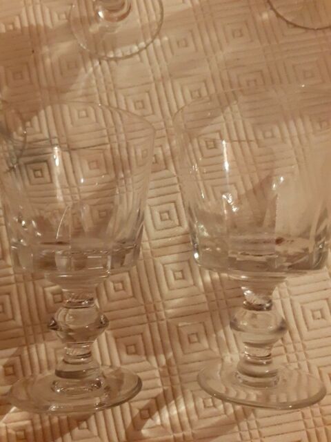 8 verres � pied 13 Bezons (95)