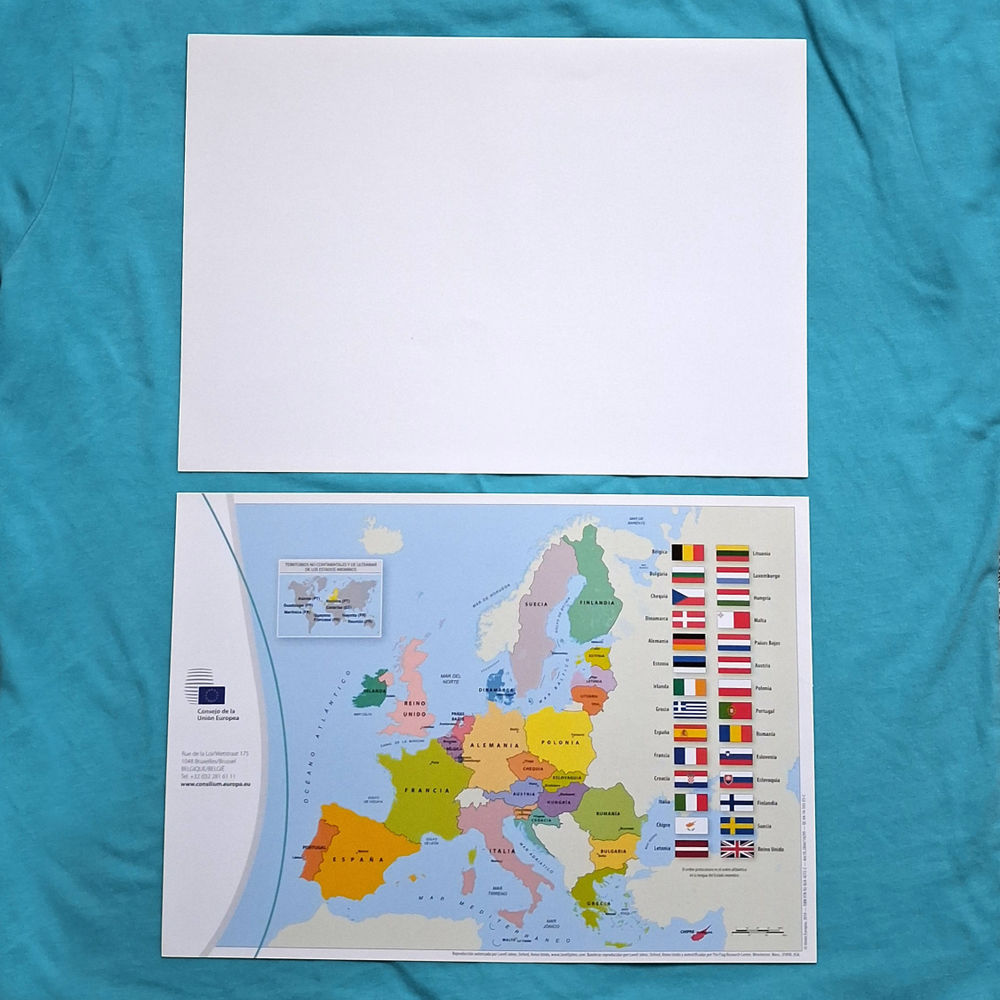 2 cartes d'Europe multilingue, NEUF Décoration