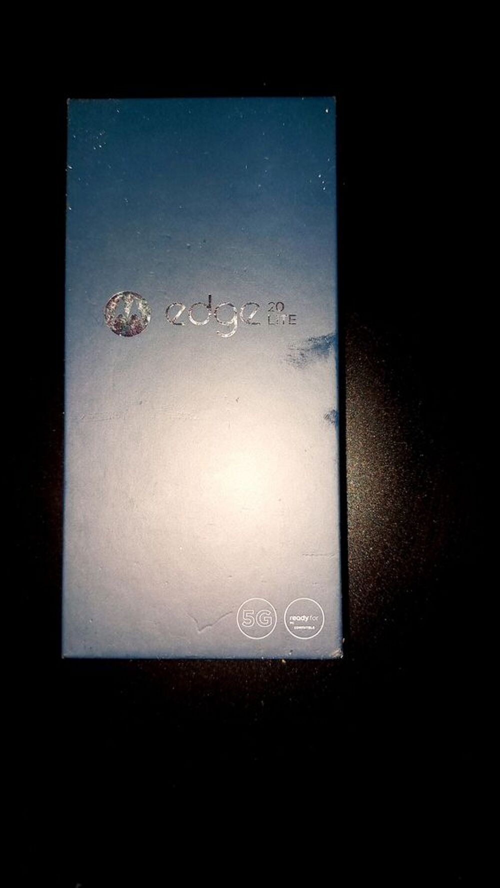 d'un t&eacute;l&eacute;phone Motorola edge 20 Lite tout neuf Téléphones et tablettes