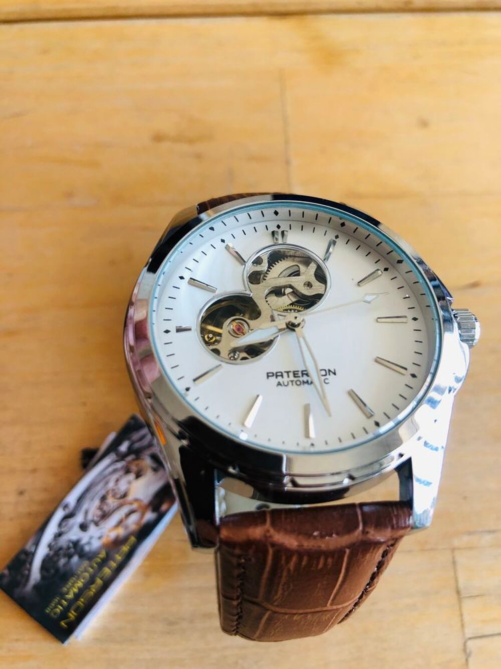 Arnaque montre paterson hotsell