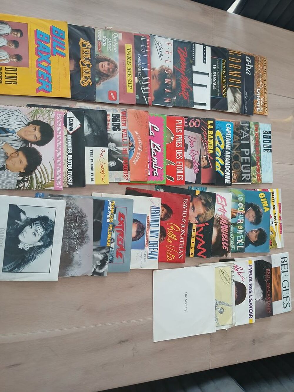 Lot de 121 vinyles CD et vinyles