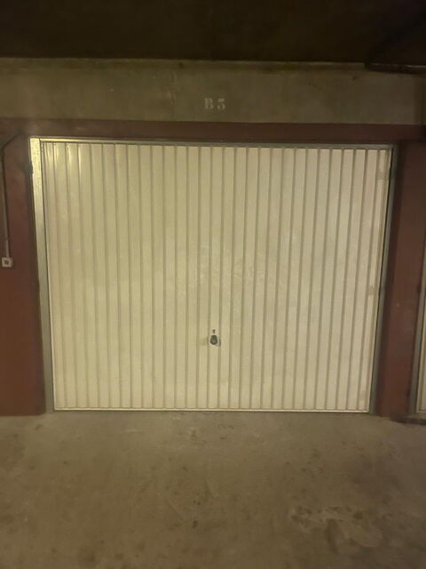 Parking / Garage � louer 12 m�