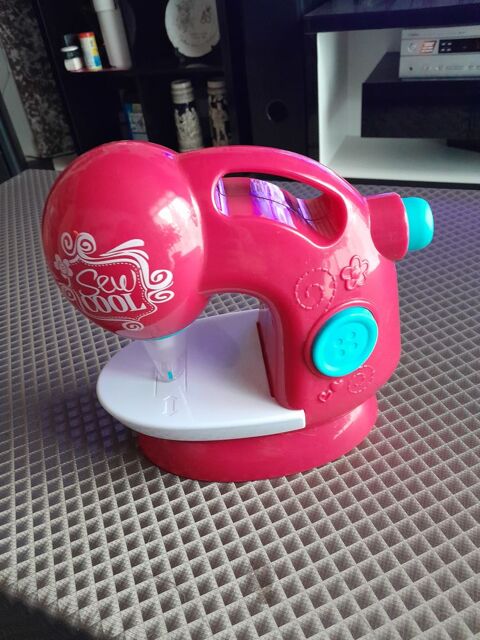 Machine a coudre pour enfant 6 Amiens (80)