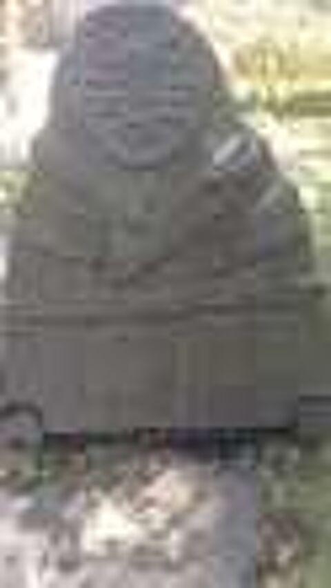 Copies de statues-menhirs Bourse des collections
