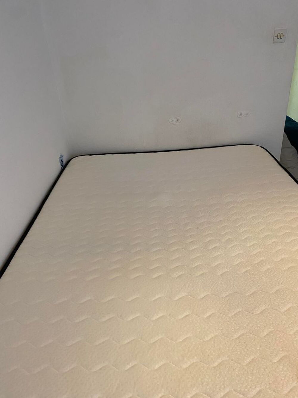 matelas + sommiers Meubles