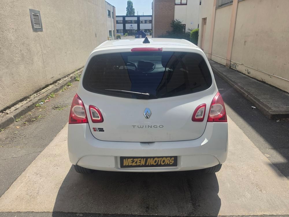 Twingo II 1.5 dCi 75 eco2 Purple 2013 occasion 93110 Rosny-sous-Bois