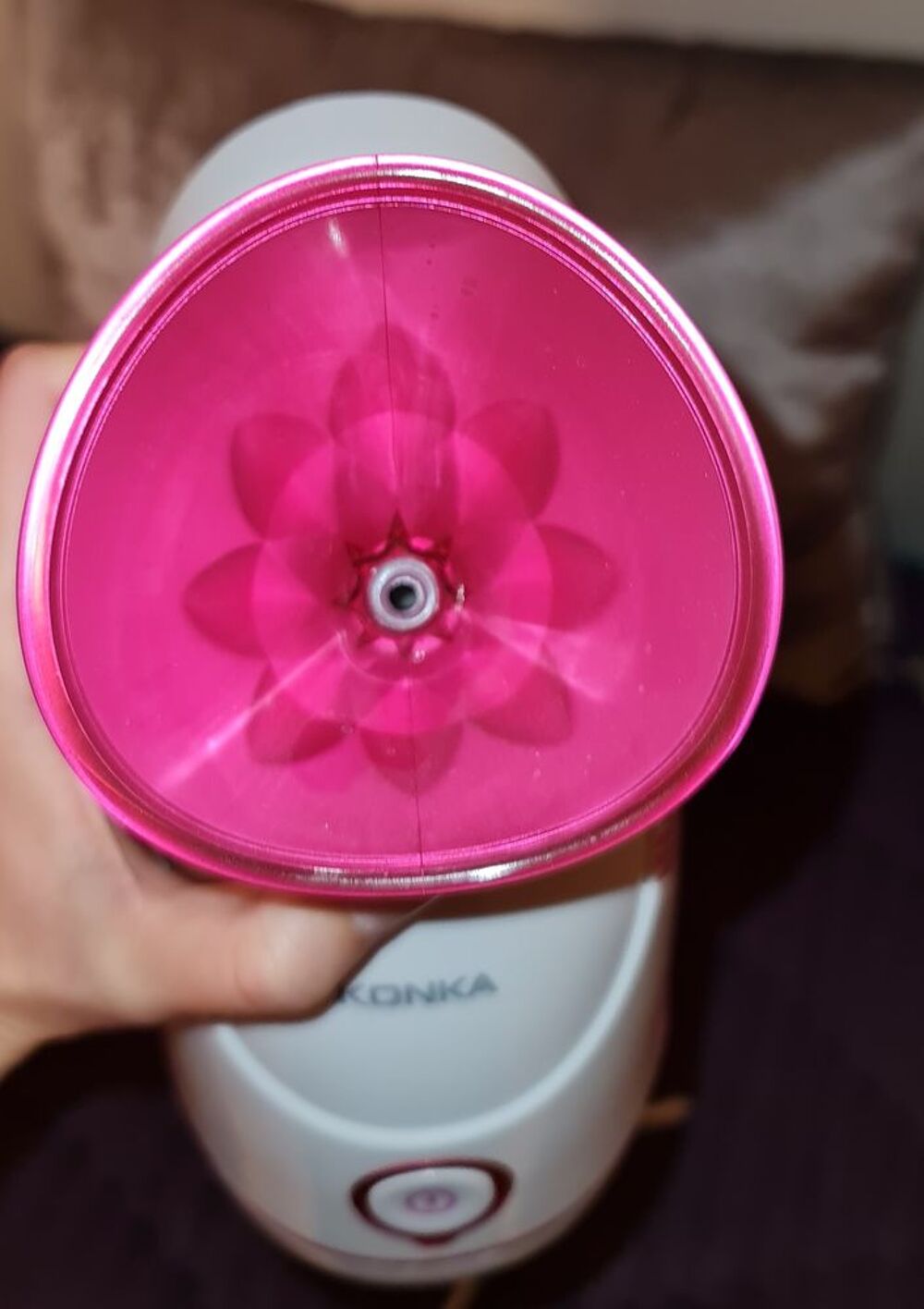 SAUNA FACIAL 
Marque (KONKA)
Electroménager